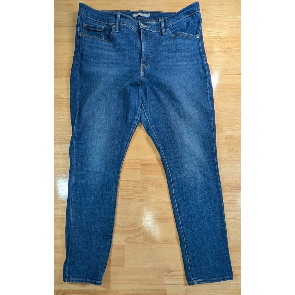 Levis 311 Shaping Skinny Jeans Womens 33 Medium Wash Blue Stretch Denim